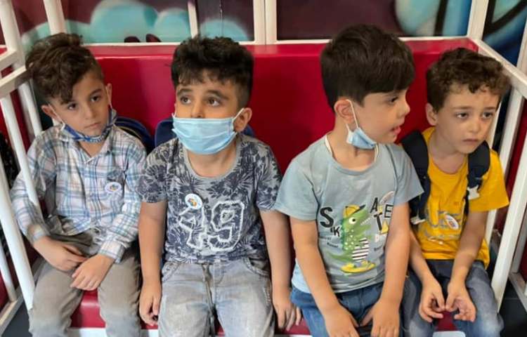 :اولین اردوی پایگاه تابستانی،دکتر لند،شادی و هیجان با پسران توانمند پیش دبستانی 70