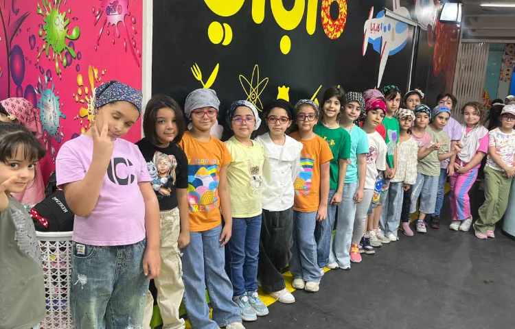 اولین اردوی پایگاه تابستان 1