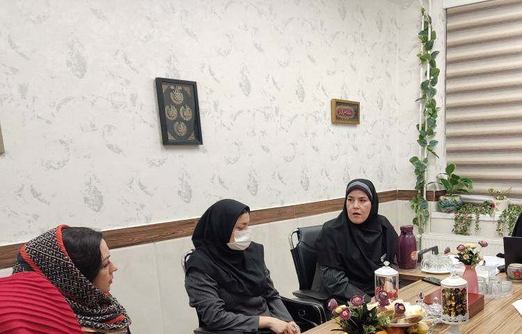 اولین جلسه انجمن اولیا مربیان 1