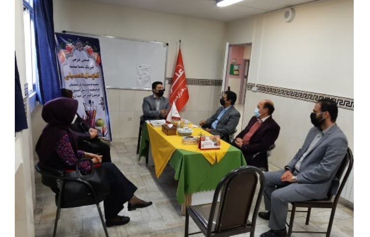 اولین جلسه انجمن اولیا و مربیان دبیرستان آبان 1400