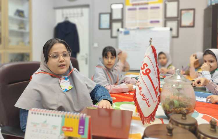 اولین جلسه شورای دانش آموزی و Hs