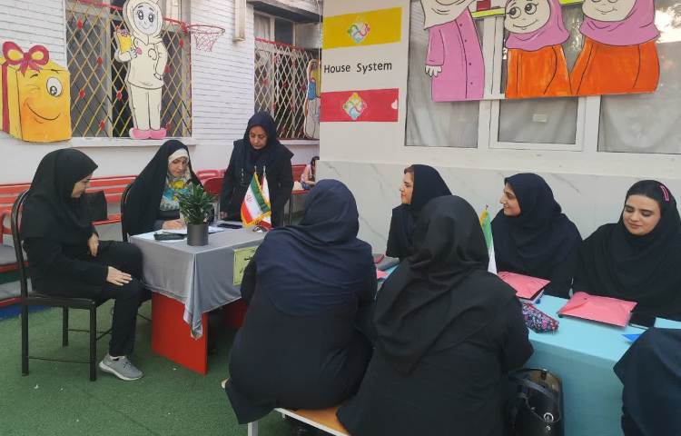 اولین جلسه شورای دبستان 2