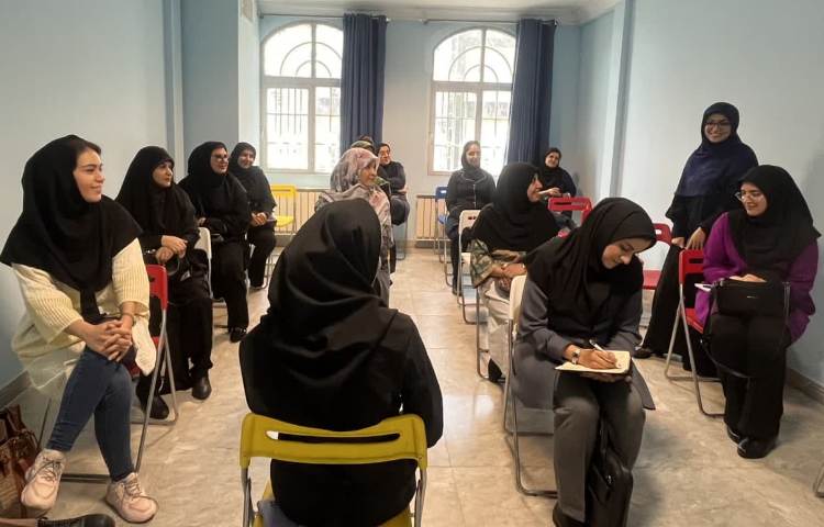 اولین جلسه شورای دبیران 4