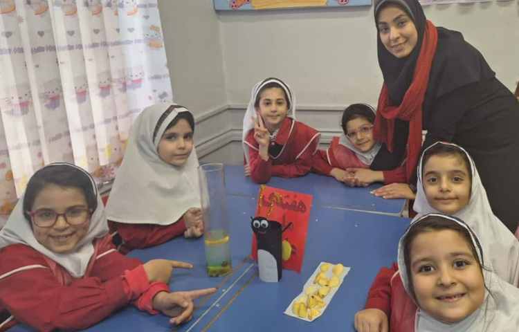 اولین روز از هفته علوم 4