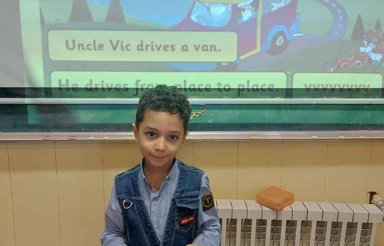 اکشن حرف Vv 1