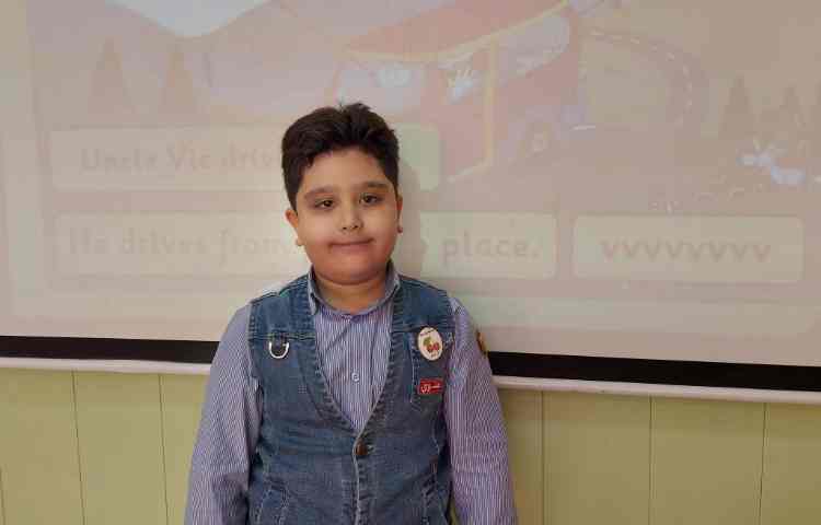 اکشن حرف Vv 2