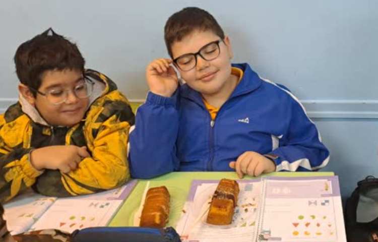 ایجادانگیزه برای اموزش تساوی و مقایسه کسر 1