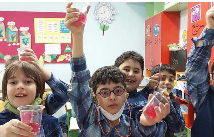 ایجاد انگیزه درس فارسی و جشن شاد نیمه شعبان دانش آموزان دوم دبستان علوی