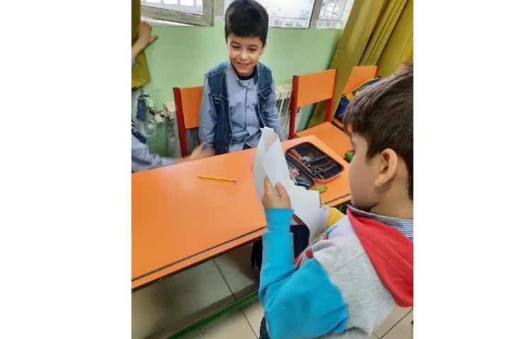 ایجاد انگیزه نشانه ج، رنگ آمیزی گنجشک به صورت گروهی 1