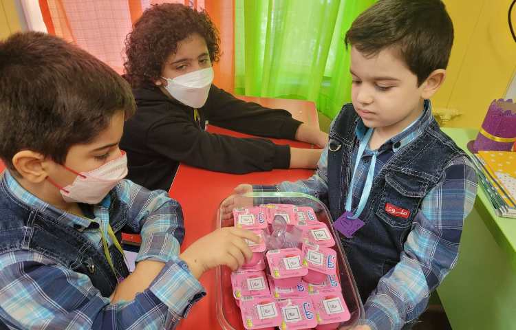 :ایجاد انگیزه نشانه د، د مثل دنت، کلاس انگور 5