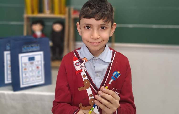 ایجاد انگیزه نشانه‌ی ف 3