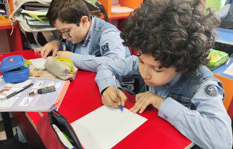 ایجاد انگیزه نوشتن با خودکار 4