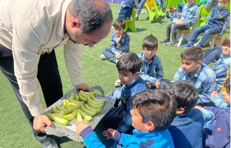 ایجاد انگیزه و جشن یادگیری متفاوت نشانه ط دانش آموزان پایه اول دبستان 1