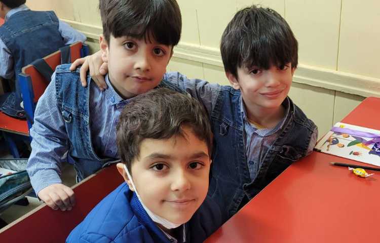 ایجاد انگیزه ی نشانه "ف" با تشکر از آقای پندار فضلعلی 9