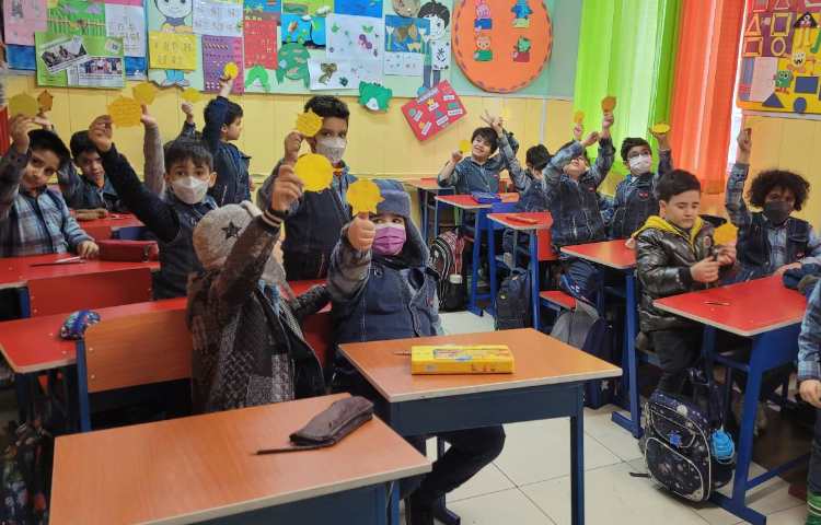 :ایجاد انگیزه ی نشانه ی "اُ استثنا"، ساخت کاردستی خورشید 2