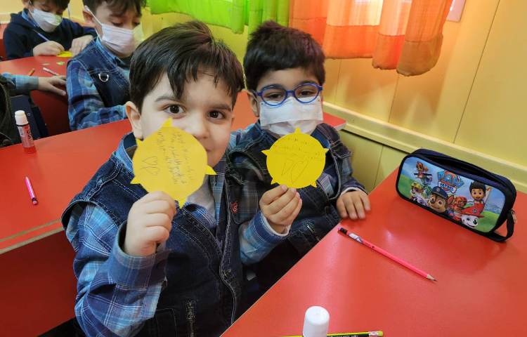 :ایجاد انگیزه ی نشانه ی "اُ استثنا"، ساخت کاردستی خورشید 4