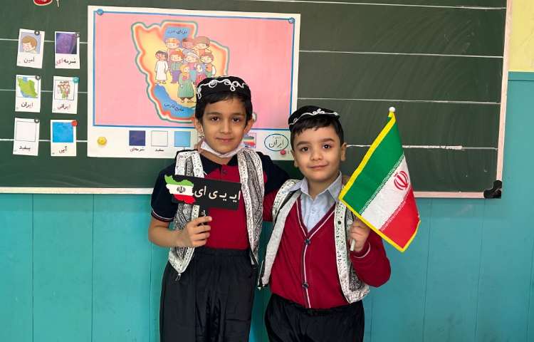 ایجاد انگیزه ی نشانه ی جدید با ورود قومیت های ایران 4