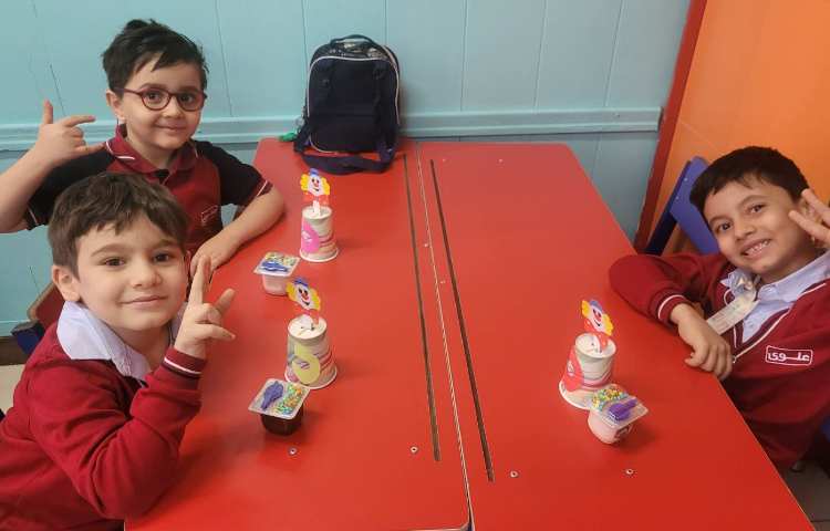 ایجاد انگیزه ی نشانه ی "د" کلاس انار 8