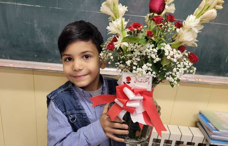 ایجاد انگیزه ی نشانه ی "ر" با تشکر از آقای خادمیان عزیز 12