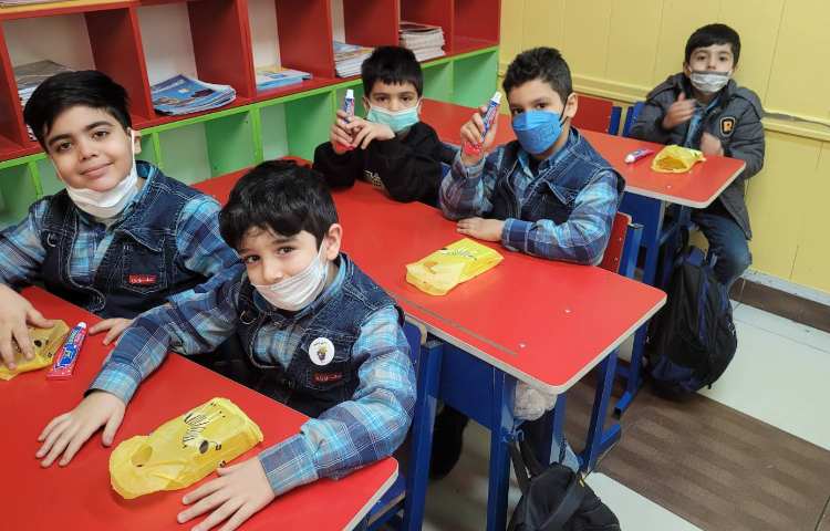 :ایجاد انگیزه ی نشانه ی "ش" و جشن اسم آقای رایان رضاییان 2