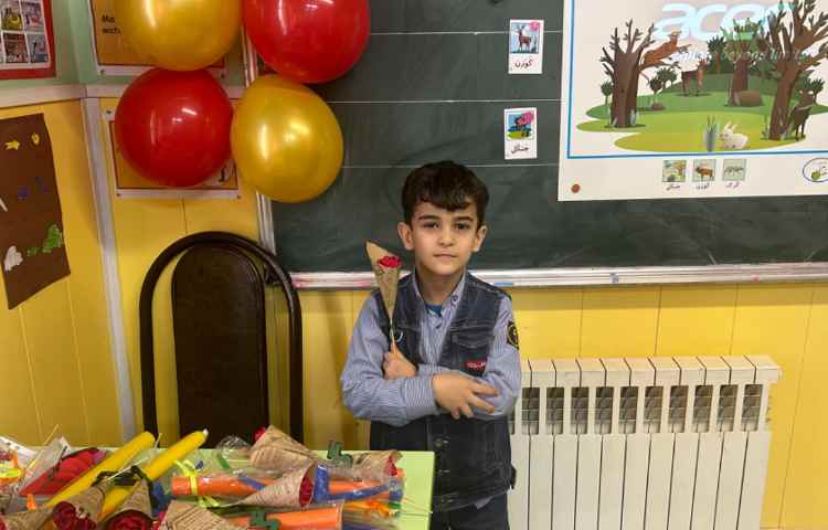 ایجاد انگیزه ی نشانه ی ( گ ) و جشن اسم آقای امیرپارسا مومن نژاد 1