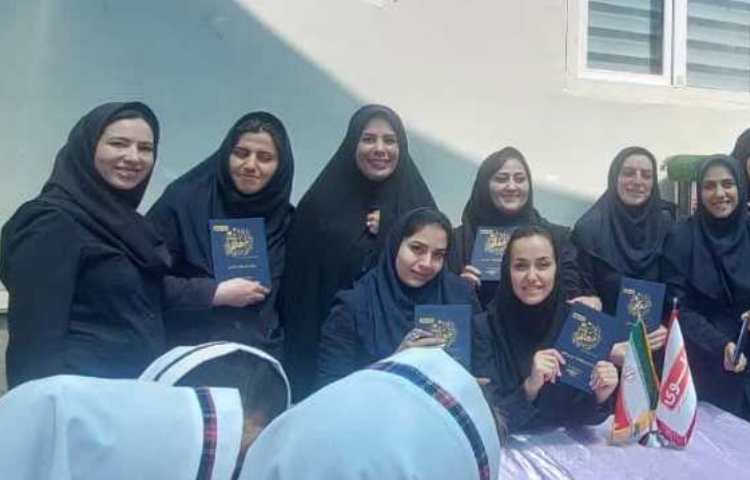 ایده مدیر برای قدرشناسی از زحمات معلمان عزیز 8