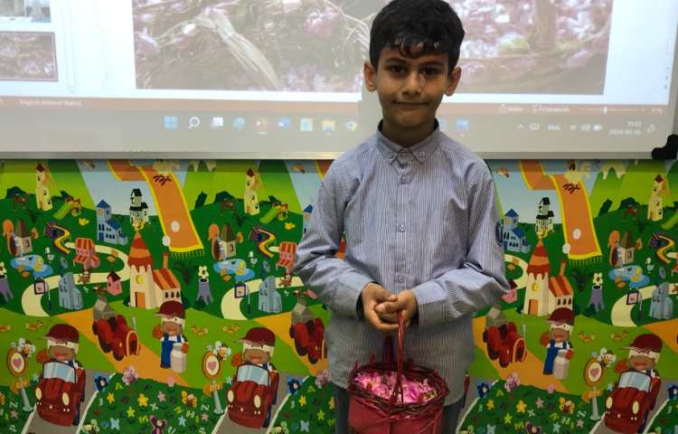 ایران شناسی(مشهداردهال) توسط دانش‌آموز عزیز محمدعلی اقابابایی 1