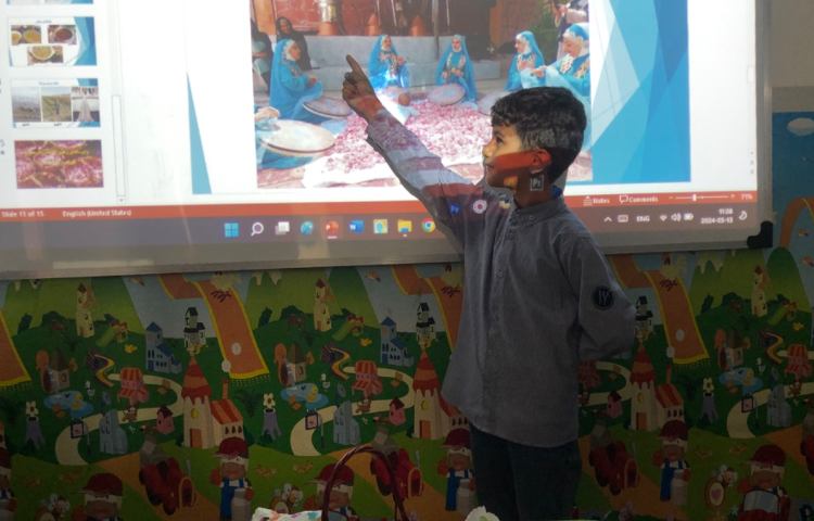 ایران شناسی(مشهداردهال) توسط دانش‌آموز عزیز محمدعلی اقابابایی 2