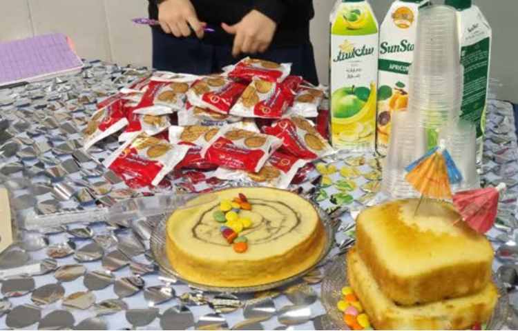 بازارچه خیریه متوسطه اول و دوم دخترانه شرق علوی در تاریخ 8 اسفند 1402 برگزار شد. 3