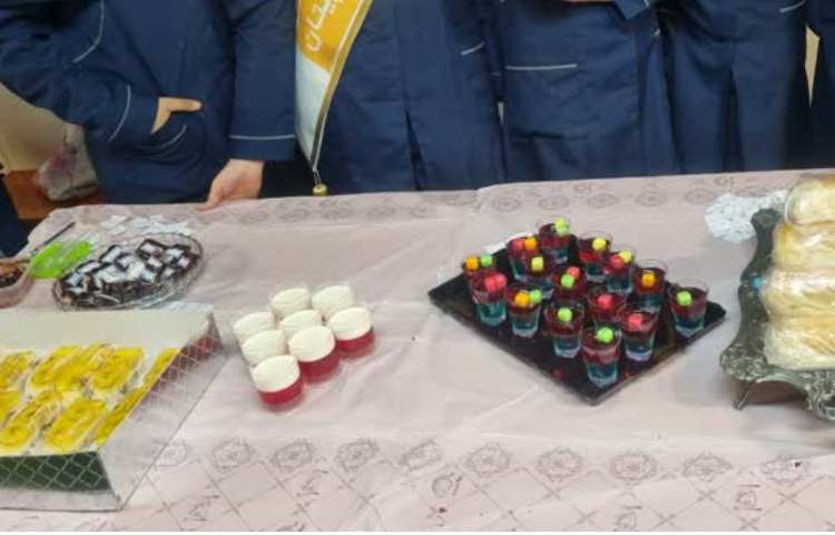بازارچه خیریه متوسطه اول و دوم دخترانه شرق علوی در تاریخ 8 اسفند 1402 برگزار شد. 5
