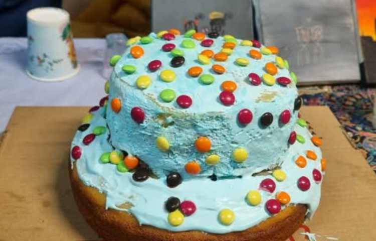 بازارچه خیریه متوسطه اول و دوم دخترانه شرق علوی در تاریخ 8 اسفند 1402 برگزار شد. 11