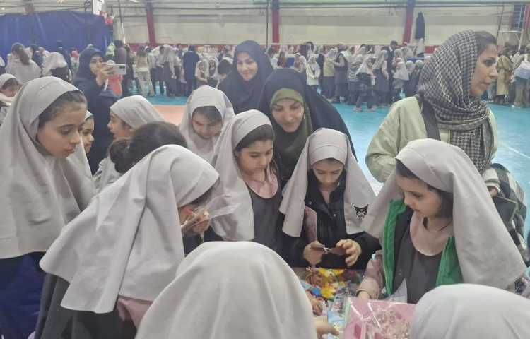 بازارچه خیریه نوروز 32