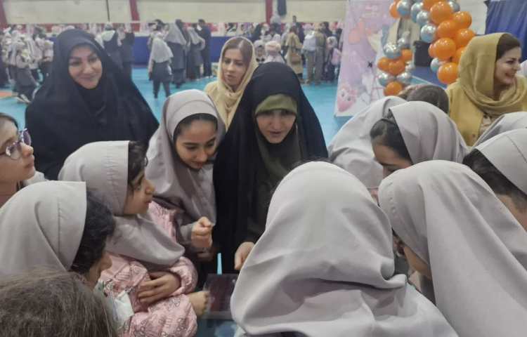 بازارچه خیریه نوروز 35