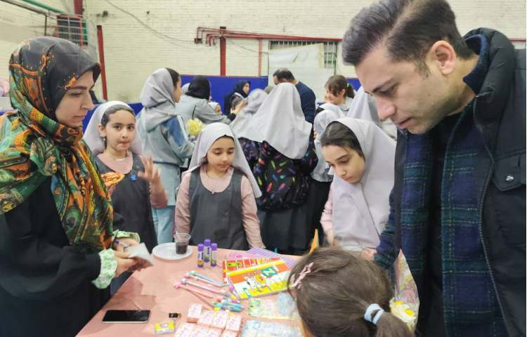 بازارچه خیریه نوروز 37