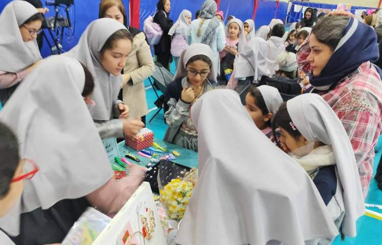 بازارچه خیریه نوروز 38