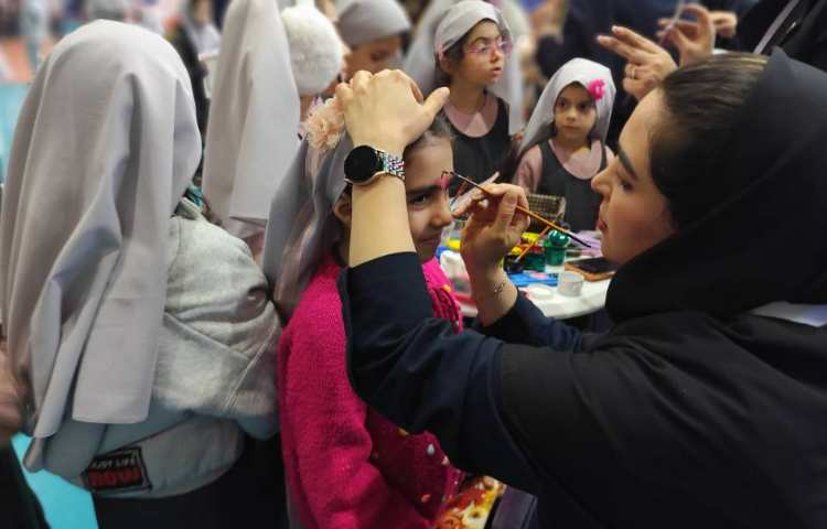 بازارچه خیریه نوروز 40