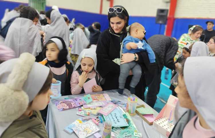 بازارچه خیریه نوروز 50