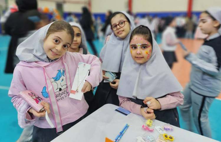 بازارچه خیریه نوروز 88