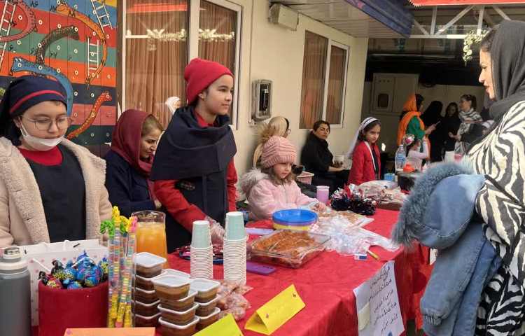 بازارچه خیریه و جشن نوروز 3