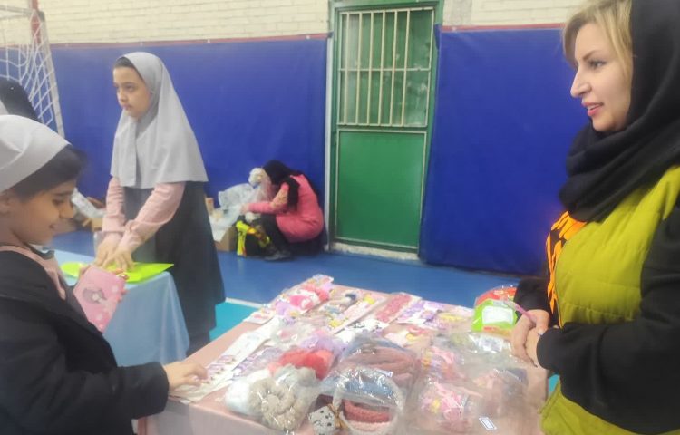 بازارچه خیریه 18