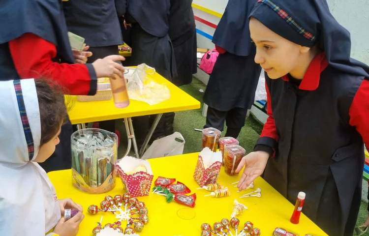 بازارچه خیریه 19