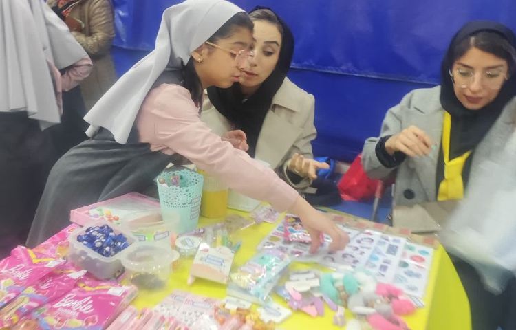 بازارچه خیریه 3