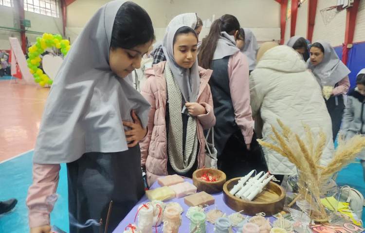 بازارچه خیریه 30