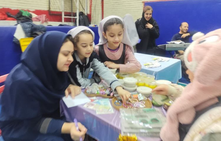 بازارچه خیریه 32