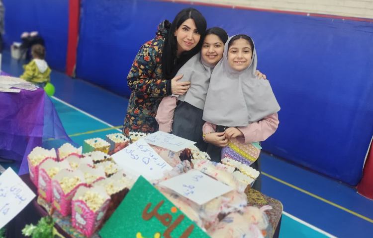 بازارچه خیریه 49