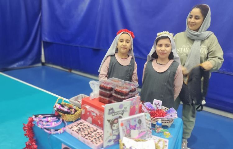 بازارچه خیریه 61