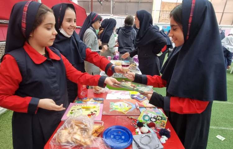 بازارچه خیریه 7