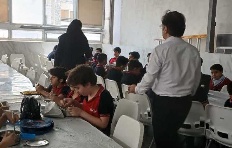 بازدید از سالن ناهارخوری 3