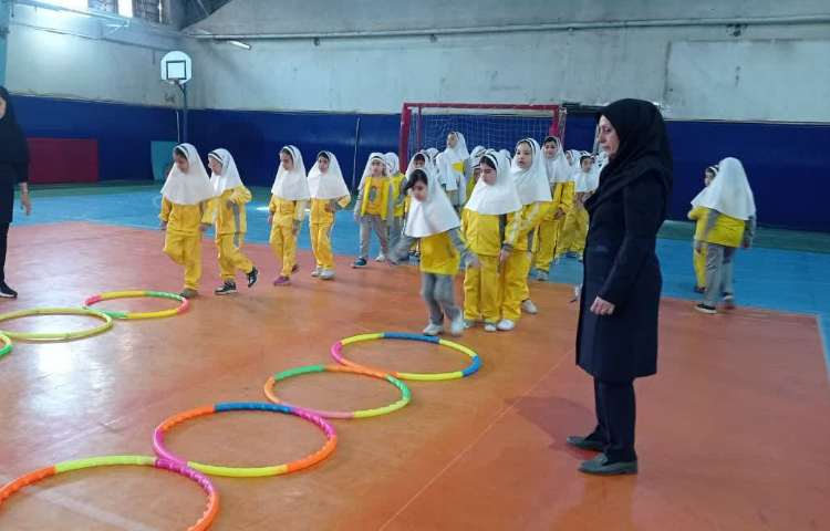 بازدید از سالن ورزشی