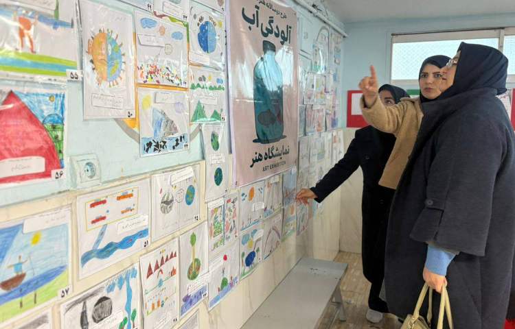 بازدید بازرس محترم دفتر مرکزی از نمایشگاه دوسالانه هنر 3